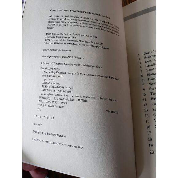 Stevie Ray Vaughan: Caught in the Crossfire , Patoski, Joe Nick - Picture 3 of 8